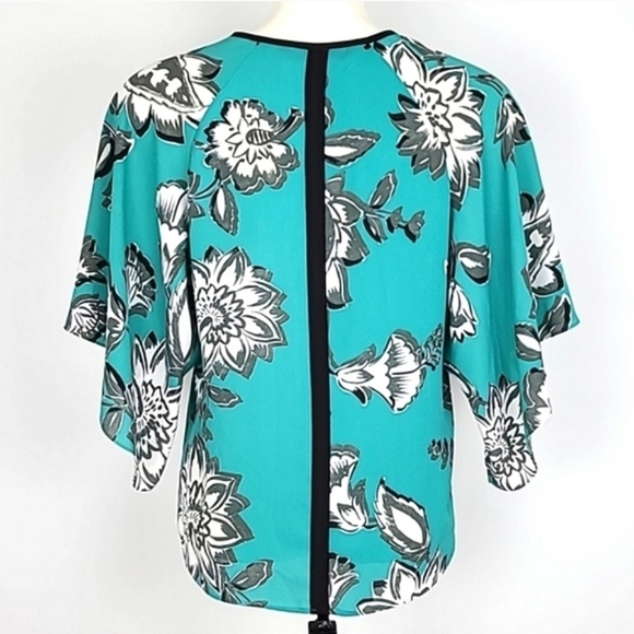 ZARA Basic Kimono Sleeves Large Floral Print Teal Blouse Top V Neckline Sz Small - Picture 3 of 9